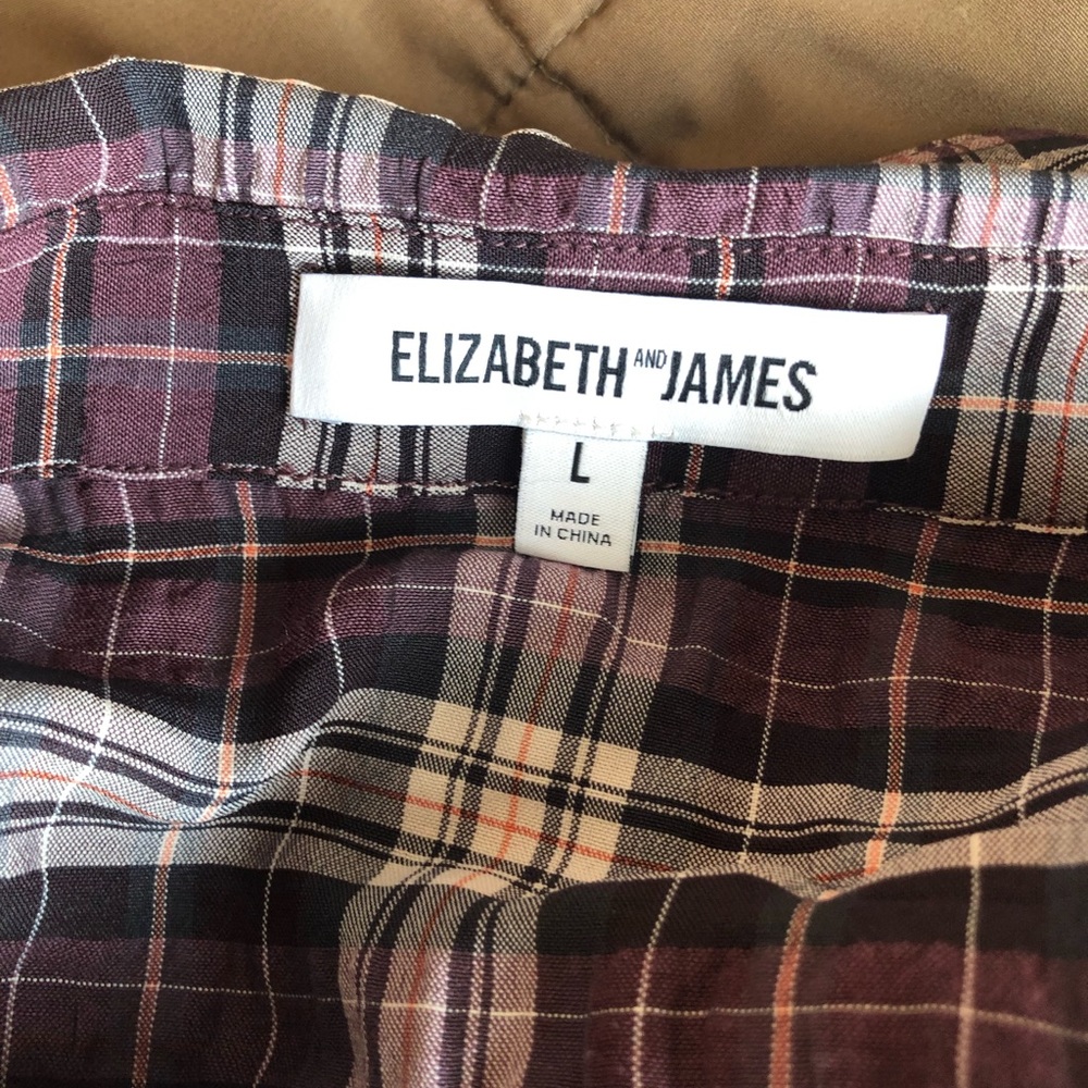 Elizabeth and James medium plaid blouse top frayed